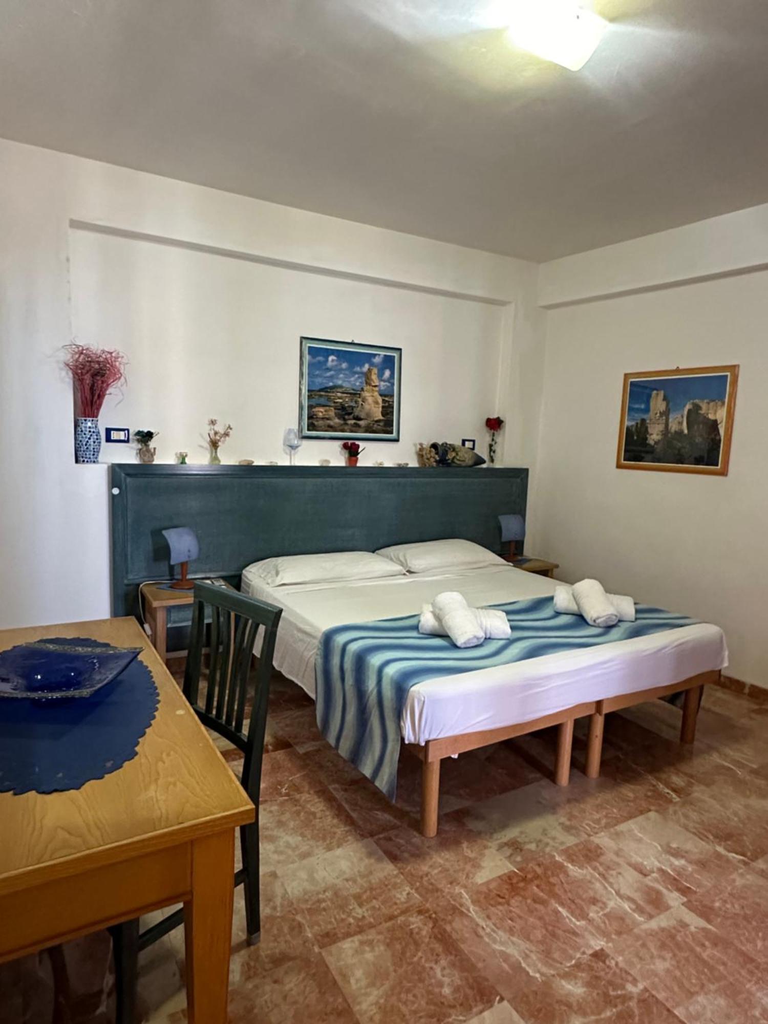 Isoladelmiele Hotel Marettimo Kültér fotó